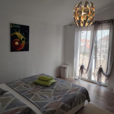 Murtela, 2-Bedroom Apartment Raslina المظهر الخارجي الصورة