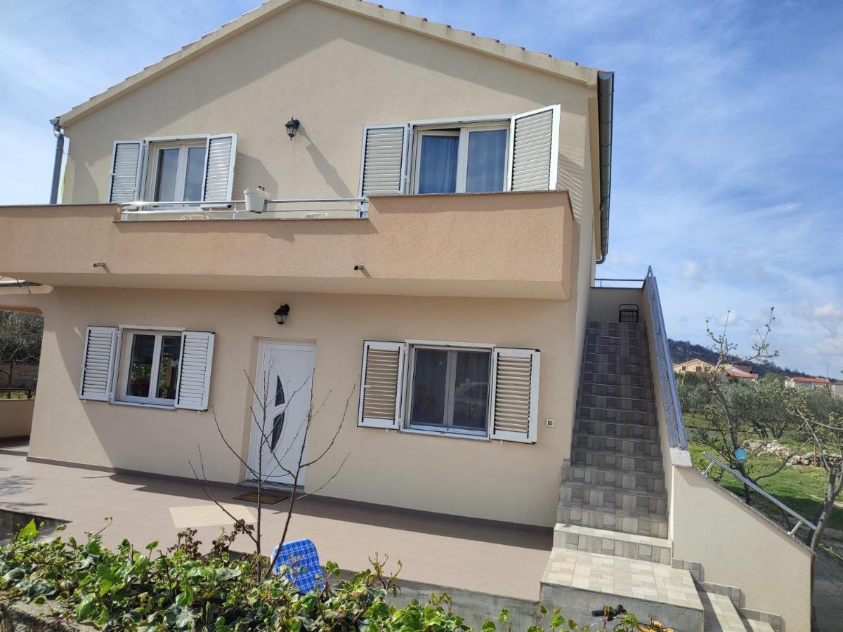 Murtela, 2-Bedroom Apartment Raslina المظهر الخارجي الصورة