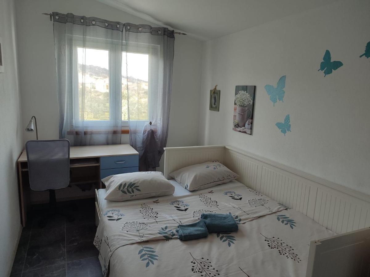 Murtela, 2-Bedroom Apartment Raslina المظهر الخارجي الصورة