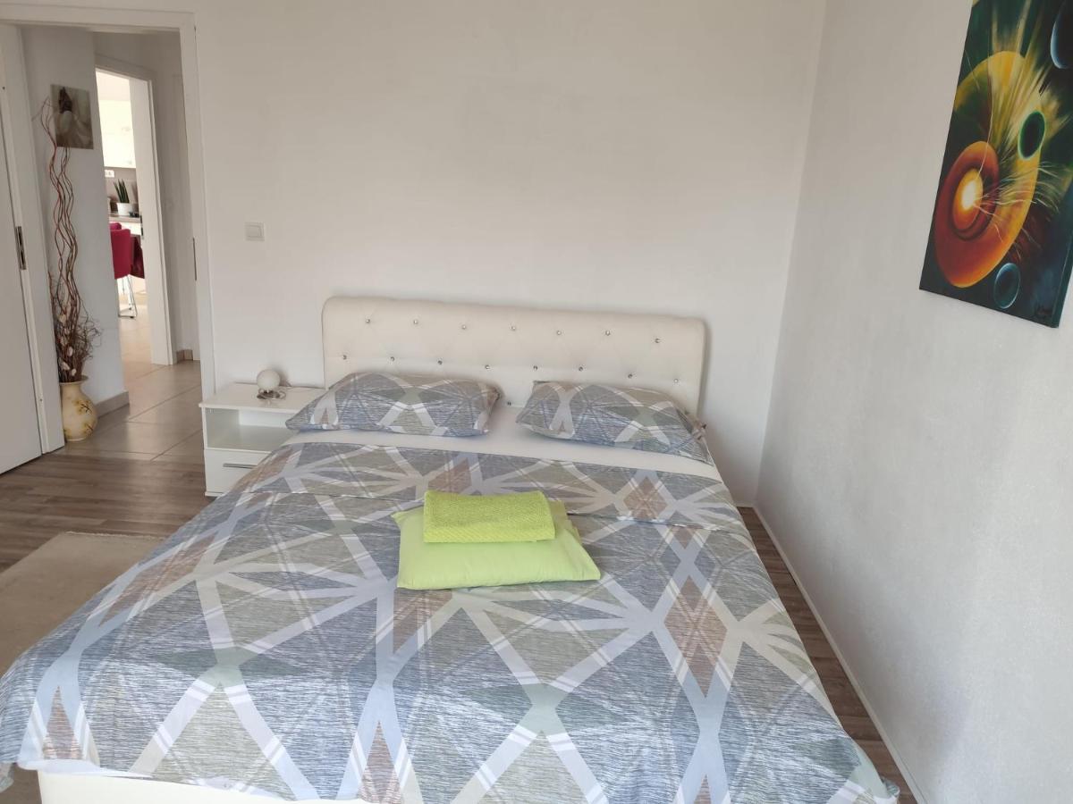 Murtela, 2-Bedroom Apartment Raslina المظهر الخارجي الصورة